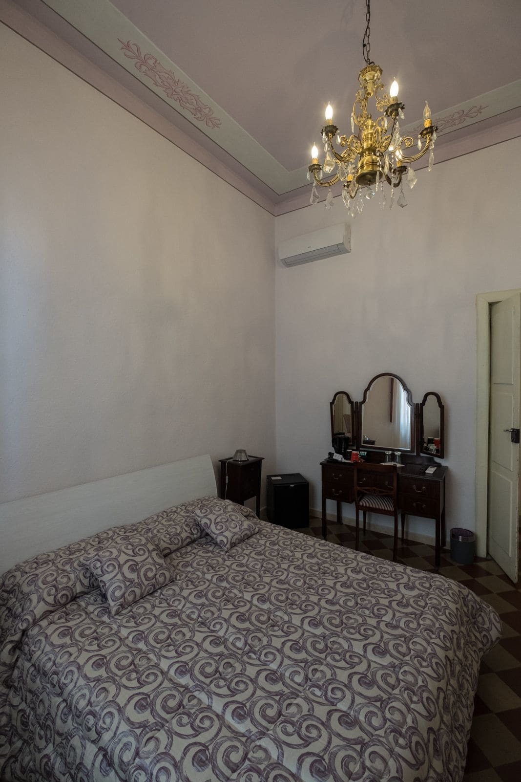 Eleonora Room & Breakfast Ористано Экстерьер фото